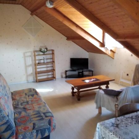 Appartement Calme En Pleine Campagne Malaussanne Exterior photo