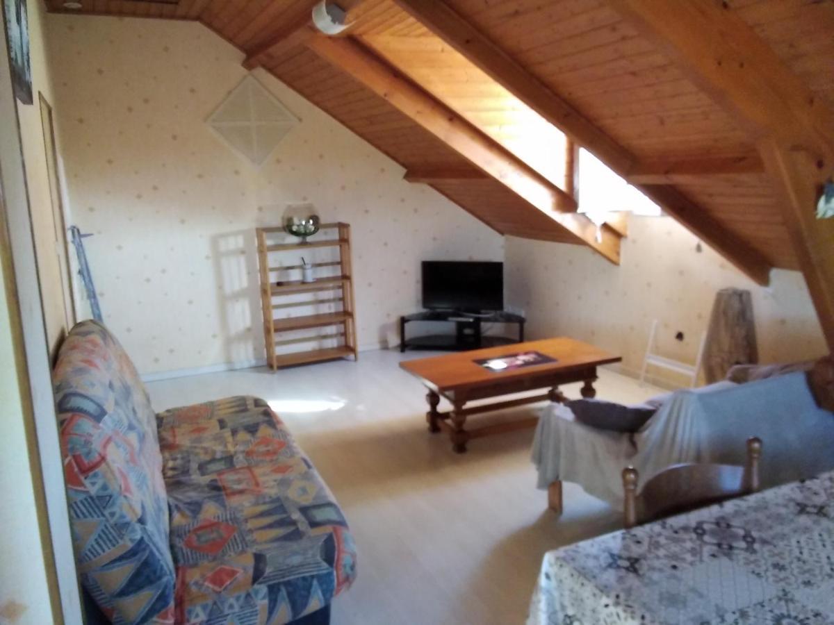 Appartement Calme En Pleine Campagne Malaussanne Exterior photo