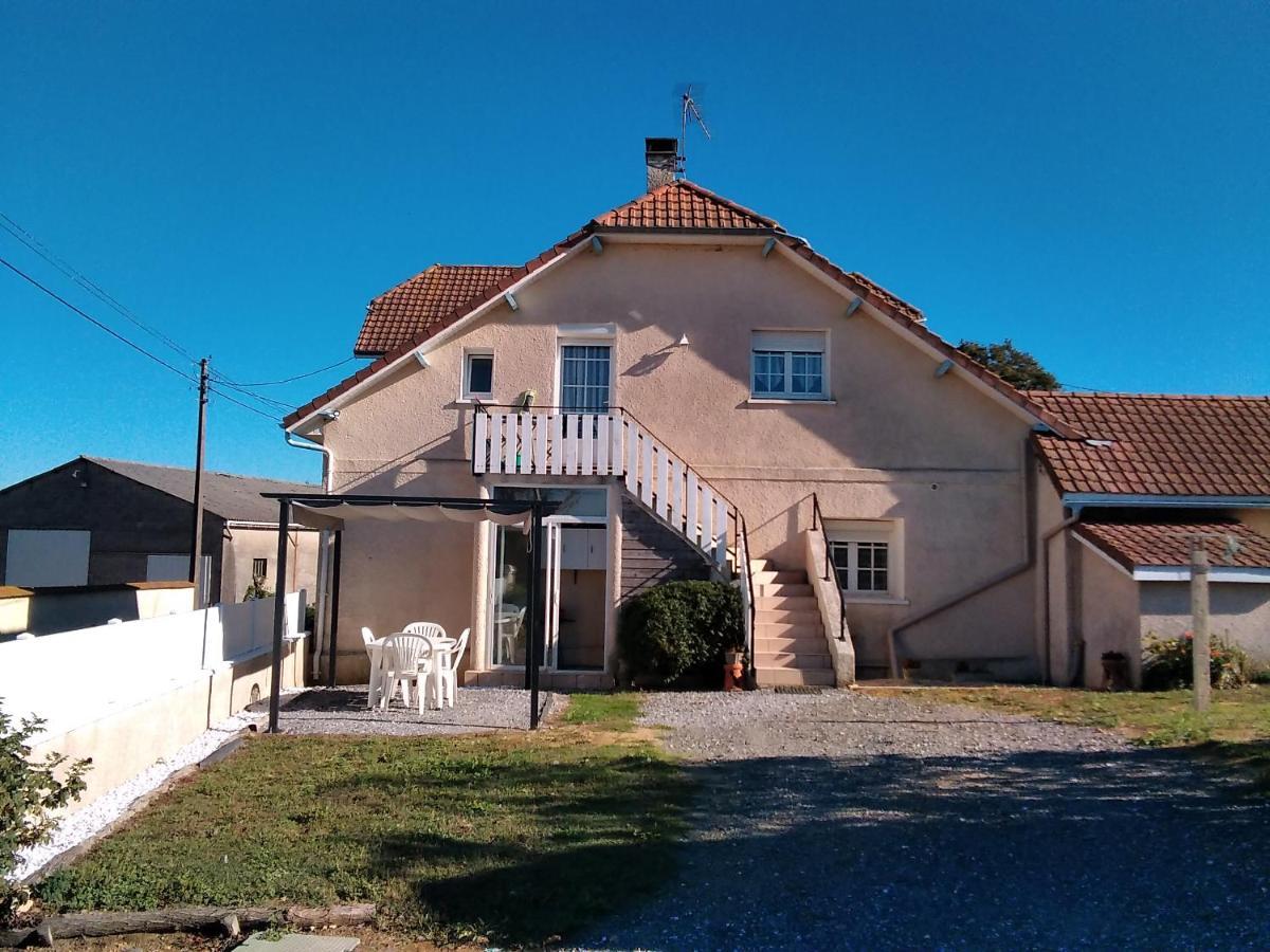 Appartement Calme En Pleine Campagne Malaussanne Exterior photo